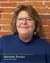 It is our delight to introduce you to the newest member of JLKI, Liz McManus,  Interior Design Project Manager. Liz brings her passion for design, a  thoughtful, detail driven approach, as well