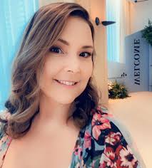 Tabatha Rutledge's Instagram, Twitter & Facebook