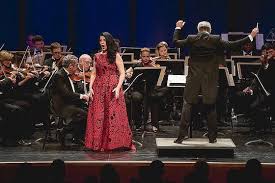 However, in january 2013, the couple mutually agreed on a formal divorce. Soprano Angela Gheorghiu Releases Four Romanian Songs Performed Alongside The Royal Philharmonic Orchestra Romania Insider