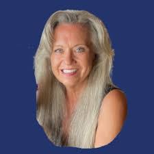 Carol Torricelli's Instagram, Twitter & Facebook