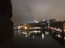 Guests praise the pleasant rooms. Beer In Restaurant And The Dock At Night Lit Up For Christmas Picture Of Premier Inn Liverpool City Centre Albert Dock Hotel Liverpool Tripadvisor