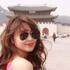 These Fun Fearless And Drop Dead Gorgeous Morenas Show Us How It S Done Kathryn Bernardo Hairstyle Hair Color For Morena Hair Color Asian