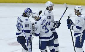 Undrafted by any nhl team because of his height. Gourde Helps Lightning Rally For 6 3 Victory Over Blackhawks