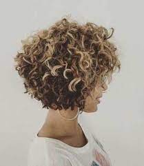 Here Are 20 Curly Short Hairstyles For Pretty Ladies From Short Haircuts Curly Curly Hair Styles Naturally Curly Hair Photos Short Curly Hairstyles For Women