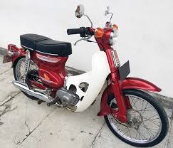 Dihalaman ini anda akan melihat gambar hitam putih bebek yang apik! Modifikasi Punya Motor Bebek Tua Jangan Disimpan Di Gudang Dimodif Saja Jadi Keren Motogokil