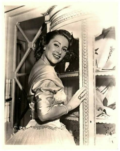 Martine Carol Night Beauties Les belles de nuit 1952 Original Portrait Photo | eBay UK