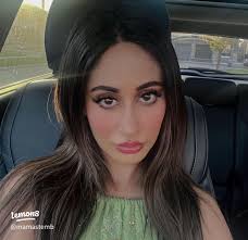 Empowering Female YouTubers You Need to Follow 🤍