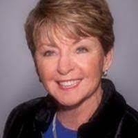 Eileen Simard's Instagram, Twitter & Facebook