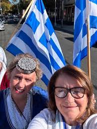 Our Ilion Sisters and our Maids of Athena Nymphs Chapter #119 of Astoria  were busy bees this week with meetings and events. The Ilion Sisters held  their November meeting discussing plans for