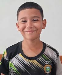 Marlon Mena's Instagram, Twitter & Facebook