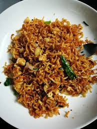 Masukkan sotong , daging dan sedikit air.kacau rata.biar sebentar hingga daging lembut…. Resepi Maggi Goreng Mamak Simpel Sedap Gerenti Macam Kedai Bidadari My