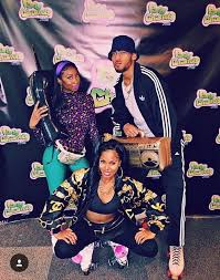 Clothes Black 90s Theme Party Pin By Emily Miller On Screenshots 90s Party Costume 90s Theme Party 90s Party