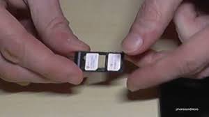 Tukar kartu ke 4g adalah program yang dibuat oleh telkomsel untuk memberikan kemudahan kepada pelanggan yang ingin menukarkan atau mengganti kartu sim non. Samsung Galaxy A52 4g 5g How To Insert The Sim Card Tutorial For The Sim Cards Youtube
