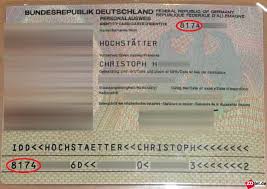 Wenn der personalausweis nicht verloren, sondern mitsamt dem portemonnaie gestohlen wurde, sollte man dies zusätzlich noch bei der nächstgelegenen. Online Funktion Des Neuen Personalausweises Wird Kaum Genutzt Zdnet De