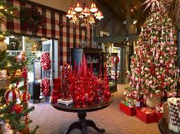 Xmas Decor At Rogers Garden Newport Beach Ca Rogers Gardens Xmas Decorations Garden Christmas