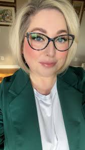 Hey fellow Laurelers! 🙋🏽‍♀️I wanna change the rims