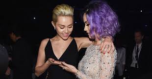 Miley Cyrus Says She Inspired Katy Perry S I Kissed A Girl