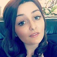 Amber Thain's Instagram, Twitter & Facebook