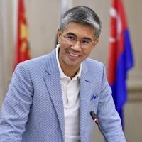 4.0 latar belakang cimb islamic bank. Linkedin Namecard