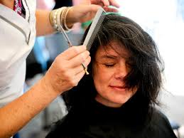 Ocho pulgadas de cabello para enfrentar el cáncer