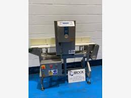 Sentrystainless frame, belt dimensions 900mm x 150mm, aperture 220mm x 85mm, pneumatic blow reject into reject bin, with alarm. Metal Detectors Checkweighing Brook Food