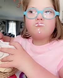 Love you beast ! ❤️ 33 cycles of radiation, done. #KCBOwenD