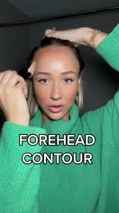 Forehead Contour: The Secret to a Sculpted Look