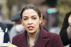 De Blasio, Stringer turn $8B in pension funds over to AOC, Green New Deal