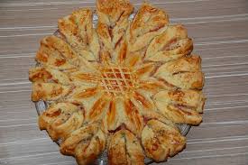 Feuillete Soleil Jambon Gruyere Tarte Soleil Apero Recettes De Cuisine Soleil Apero