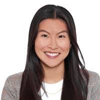 Courtney Weis's Instagram, Twitter & Facebook