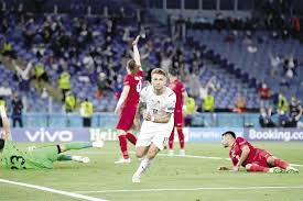 تجرد أب من المشاعر الإنسانية، وحول حياة ابنته لجحيم، حيث اعتاد تعذيبها بمساعدة زوجته الجديدة، حتى فارقت روحها الحياة وتم القبض على المتهمين. ÙŠÙˆØ±Ùˆ 2020 Ø´Ø§ÙƒÙŠØ±ÙŠ ÙŠØªØ£Ù„Ù‚ ÙˆØ¥ÙŠØ·Ø§Ù„ÙŠØ§ ØªØªÙÙˆÙ‚ ÙÙŠ Ø§Ù„ÙØªØ±Ø© Ø§Ù„Ø£ÙˆÙ„Ù‰ Ø§Ù„Ù…ØµØ±ÙŠ Ø§Ù„ÙŠÙˆÙ…