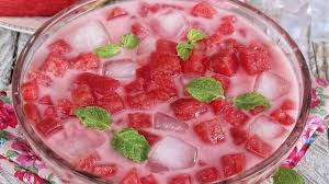 Jika dibawah ini ada 4 menu berarti menu baris pertama dan kedua adalah hidangan berbuka. Seger Yuk Bikin Es Semangka Susu Untuk Buka Puasa Hari Ini Bikinnya Gampang Banget Herstory