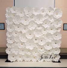 White Paper Flower Wall For A First Communion In Markham Ontario Dekorasi Pernikahan Pernikahan Dekorasi