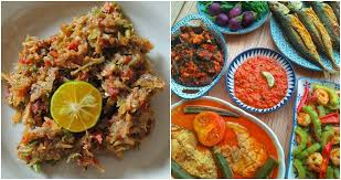 Kemudian masukkan semua bawang besar , garam , gula dan air asam jawa secukup rasa. Bukan Orang Malaysia Lah Kalau Tak Makan 10 Jenis Sambal Paling Padu Ni Lobak Merah
