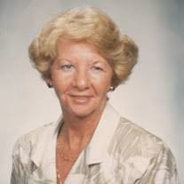 Maxine Ramey's Instagram, Twitter & Facebook