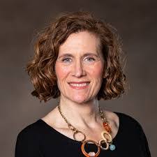 Laurie Luke's Instagram, Twitter & Facebook