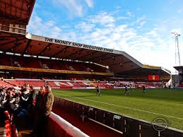 September 2016 skrev nicklas bendtner under på en toårig kontrakt med nottingham forest f.c. Nottingham Forest Groundhopping Fotos Groundhoppinginformer