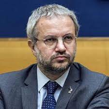 .come chi lascia la casa dopo averla occupata: Pil Borghi Lega Dato Era Atteso Visto Rallentamento Economia In Tutta Europa Rai Radio 1 Raiplay Radio