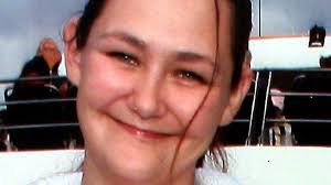 Penelope Pratt's Instagram, Twitter & Facebook