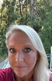 Idyll Dachshunds and English Bulldogs