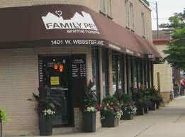 Experts in high quality animal pet surgery & medicine lakeview lincoln park.family pet blum animal hospital. Family Pet Animal Hospital 37 Photos 187 Reviews Veterinarians 1401 W Webster Ave Chicago Il Phone Number