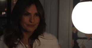 Olivia Benson Reunites with Girl She Saved