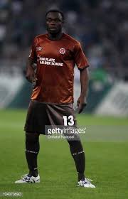 Bu takımla oynadığı 279 maçta 44 gol atmıştır. Pin On 1 Fc St Pauli