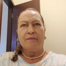 LOS CHICOS RC EN LA GRÁFICA LA "ALCALDESA" DE PUJILI CON LA CONSTELACIÓN DE  ESTRELLAS. RAFAEL CORREA DIJO : " CONOCÍ A ÉL PERO NO A ELLA ". COSA MAS  GRANDE LA VIDA CHICO!!