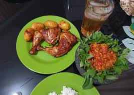 Menyesuaikan dengan peralatan di rumah resep aslinya ada di @minienora dan untuk resep saya tulis sesuai resep. Cara Muda Membuat Persiapan Sempurna Ayam Panggang Panci Serbaguna Sederhana Bumbu Alakadarnya