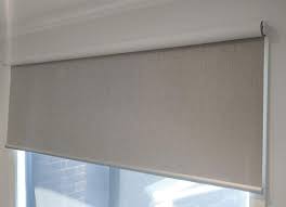 Blinds are of many kinds and serve a unique purpose due to specific functionalities. Fabric Orientation Over Rolled Blinds Vs Under Rolled Blinds