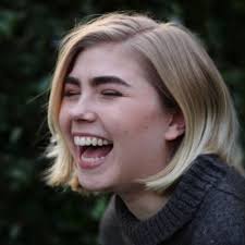 Darcy Collins's Instagram, Twitter & Facebook