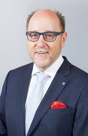 Betriebswirt Werner Müller, Tax Consultant