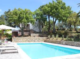 Villa Marina Ferienhaus Elba Mit Pool In Capoliveri In 2020 Ferienhaus Elba Ferienhaus Ferien