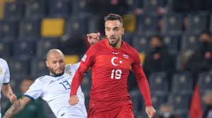 Futbol yaşantısına almanya'da mtv stutgart takımında adım futbolcu sırasıyla tsg 1899 hoffenheim ii ve tsg 1899 hoffenheim formalarını giymiştir. V6irjpy9jg0x M